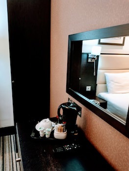 Edward Hotel Paddington