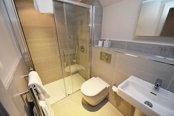 Glynhill Hotel