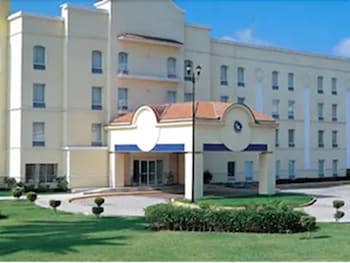 Baymont Inn And Suites Lazaro Cardenas