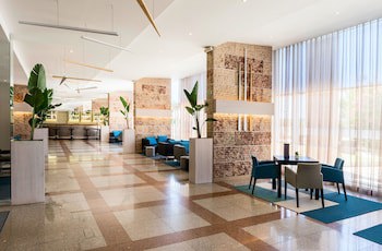 Tryp By Wyndham Lisboa Caparica Mar