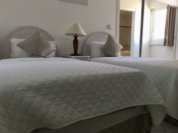 Sapphire Beach Club Resort