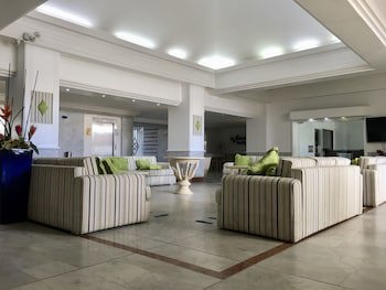 Sapphire Beach Club Resort