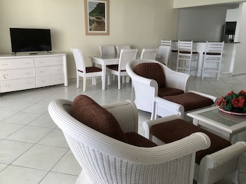 Sapphire Beach Club Resort