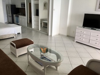 Sapphire Beach Club Resort