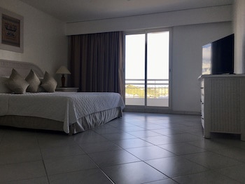 Sapphire Beach Club Resort