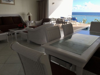 Sapphire Beach Club Resort