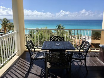 Sapphire Beach Club Resort