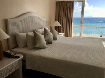 Sapphire Beach Club Resort