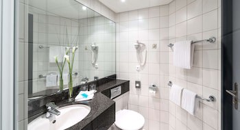 Essential By Dorint Basel City