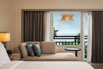 Doubletree By Hilton Damai Laut Resort