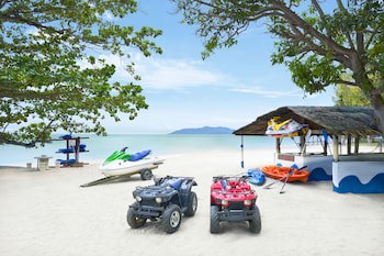 Doubletree By Hilton Damai Laut Resort
