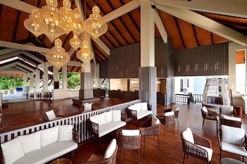 Doubletree By Hilton Damai Laut Resort