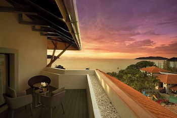 Doubletree By Hilton Damai Laut Resort