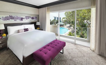 Fairmont Singapore