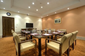 Ramada Plaza By Wyndham Tunis