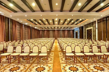 Ramada Plaza By Wyndham Tunis