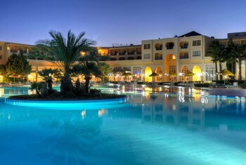 Ramada Plaza By Wyndham Tunis