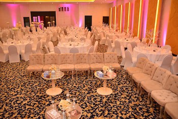 Ramada Plaza By Wyndham Tunis