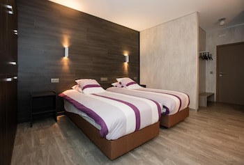 Flanders Lodge Hotel