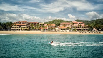 Barcelo Huatulco