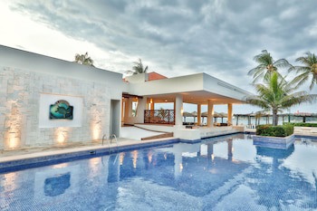 Barcelo Huatulco
