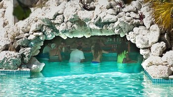 Flamingo Bay Hotel & Marina At Taino Beach