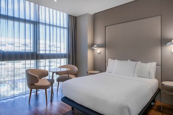 Ac Hotel Som By Marriott