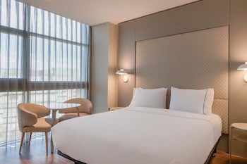 Ac Hotel Som By Marriott