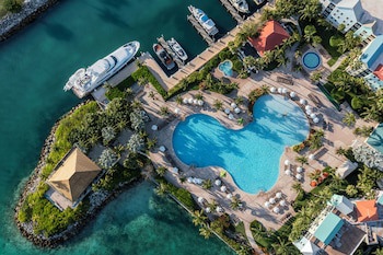 Harborside Resort & Vacation Rentals At Atlantis