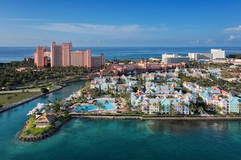 Harborside Resort & Vacation Rentals At Atlantis