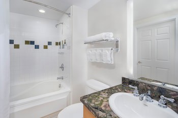 Harborside Resort & Vacation Rentals At Atlantis