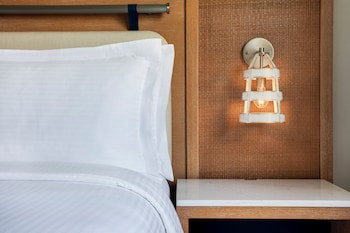 Harborside Resort & Vacation Rentals At Atlantis