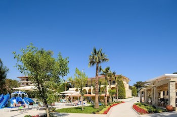 Portes Beach Hotel fotoğrafı