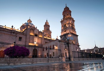 Hotel Vista Express Morelia By Arriva Hospitality Group