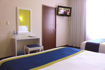 Hotel Vista Express Morelia By Arriva Hospitality Group
