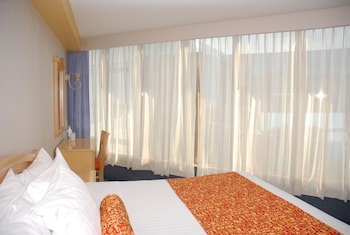 Aranzazu Plaza Kristal Aguascalientes