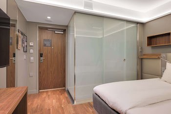 Comfort Hotel Xpress Helsinki Airport Terminal
