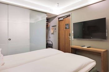 Comfort Hotel Xpress Helsinki Airport Terminal