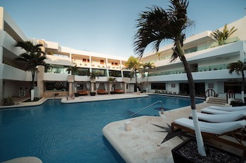 Flamingo Cancun