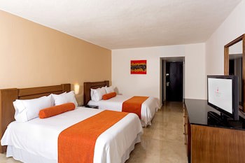 Flamingo Cancun