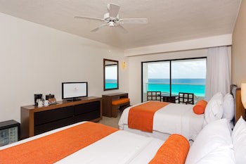 Flamingo Cancun