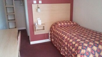 Borough Arms Hotel