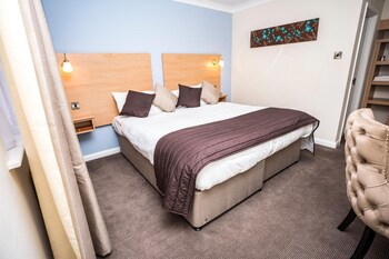 Borough Arms Hotel