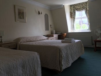 Brompton Hotel