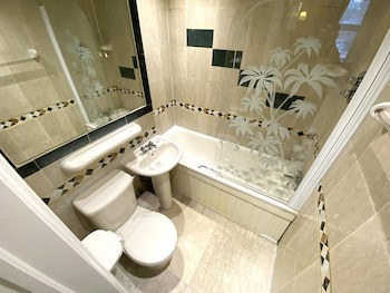Brompton Hotel