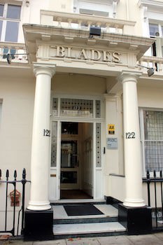 Blades Hotel