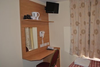 Carlton Hotel