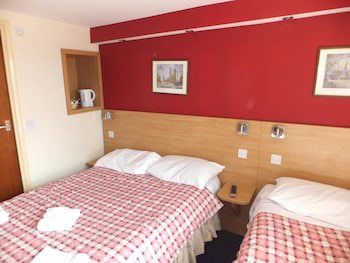 Carlton Hotel