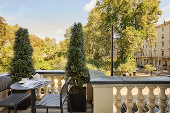 Eccleston Square Hotel