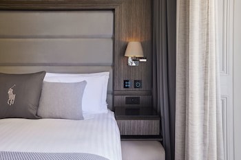 Eccleston Square Hotel